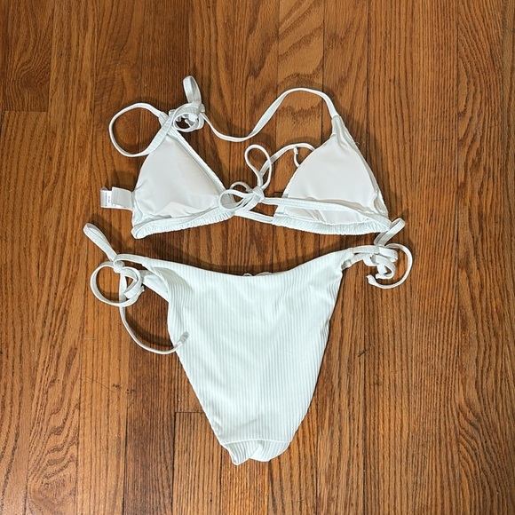 Andie‎ String Bikini Set Ribbed White size S NWT/NWOT Classic Minimalist - Picture 8 of 8